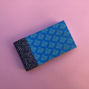 Libreta de piel con papel
